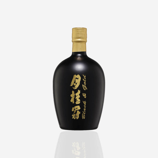 Gekkeikan Junmai Sake Black & Gold 750ML